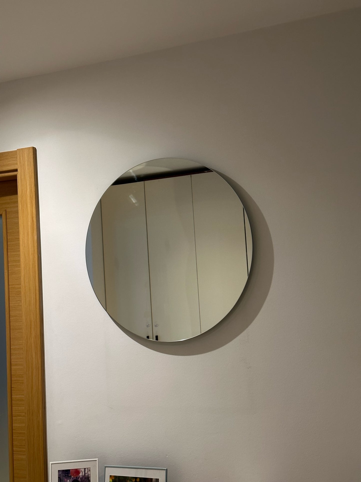 Frameless Round Mirror